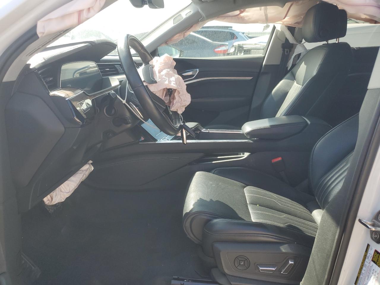 2019 Audi E-Tron Prestige VIN: WA1VAAGE6KB007353 Lot: 80110365