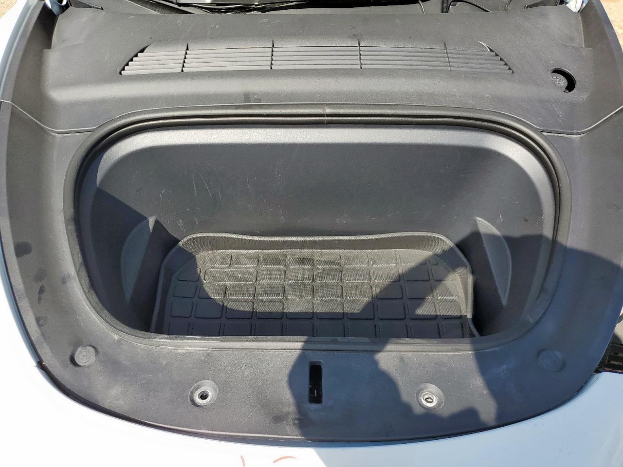 2025 Tesla Model Y VIN: 7SAYGDEE5SF308850 Lot: 80363945