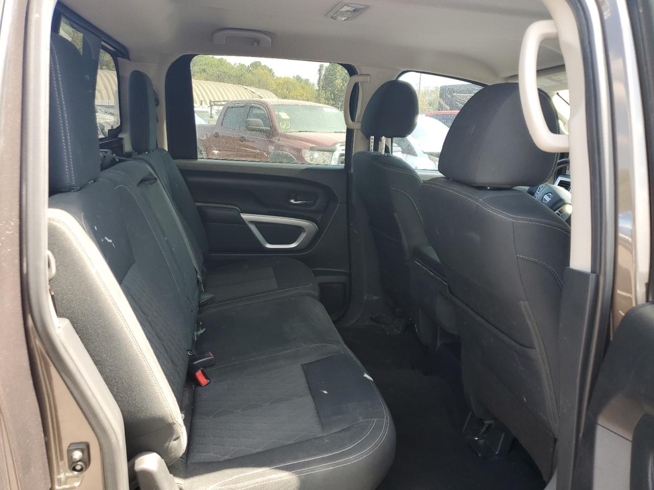 2019 Nissan Titan S VIN: 1N6AA1EKXKN523949 Lot: 70858895
