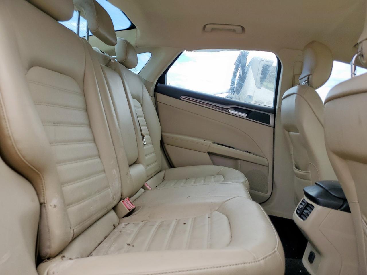 2013 Ford Fusion Se VIN: 3FA6P0HR6DR260357 Lot: 84002485