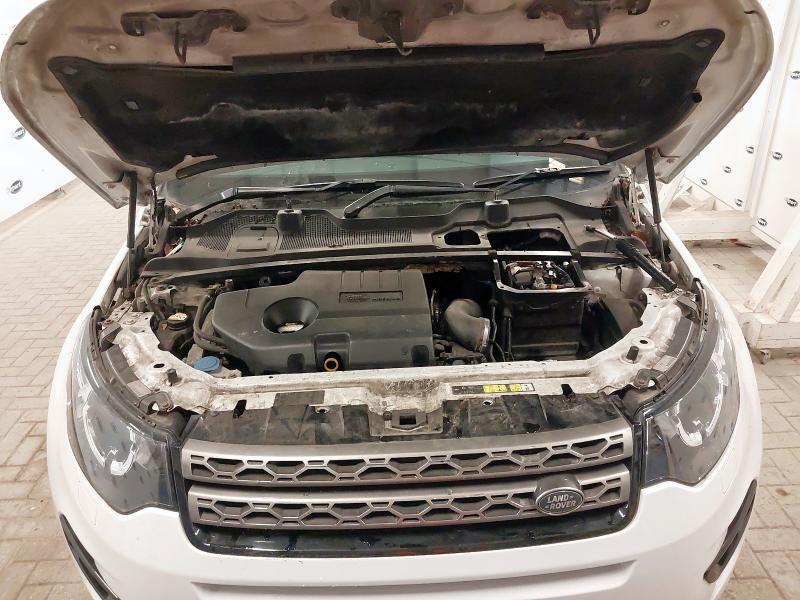 2017 LAND ROVER  