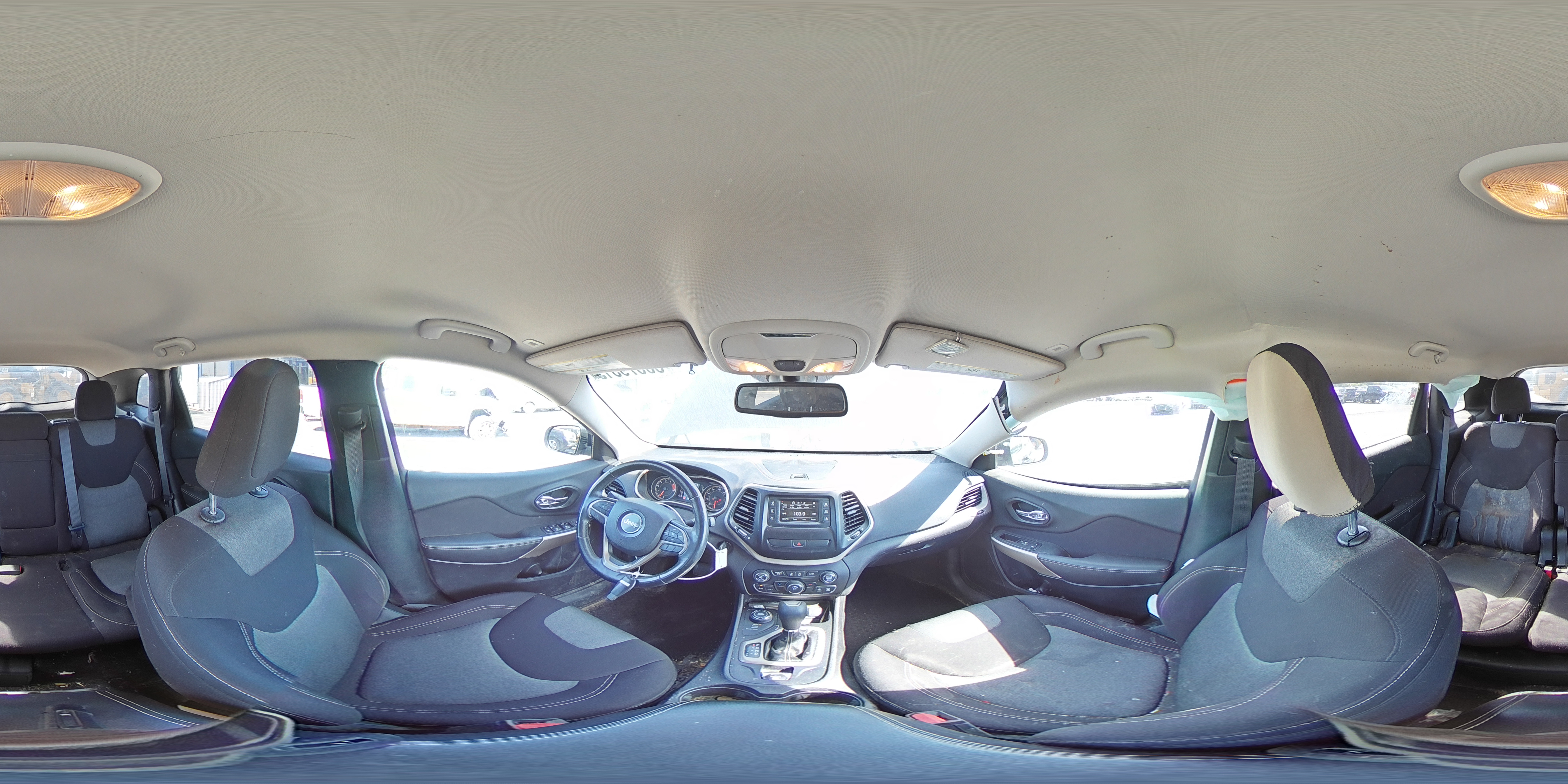 2018 Jeep Cherokee Latitude VIN: 1C4PJMCX7JD547269 Lot: 80679315