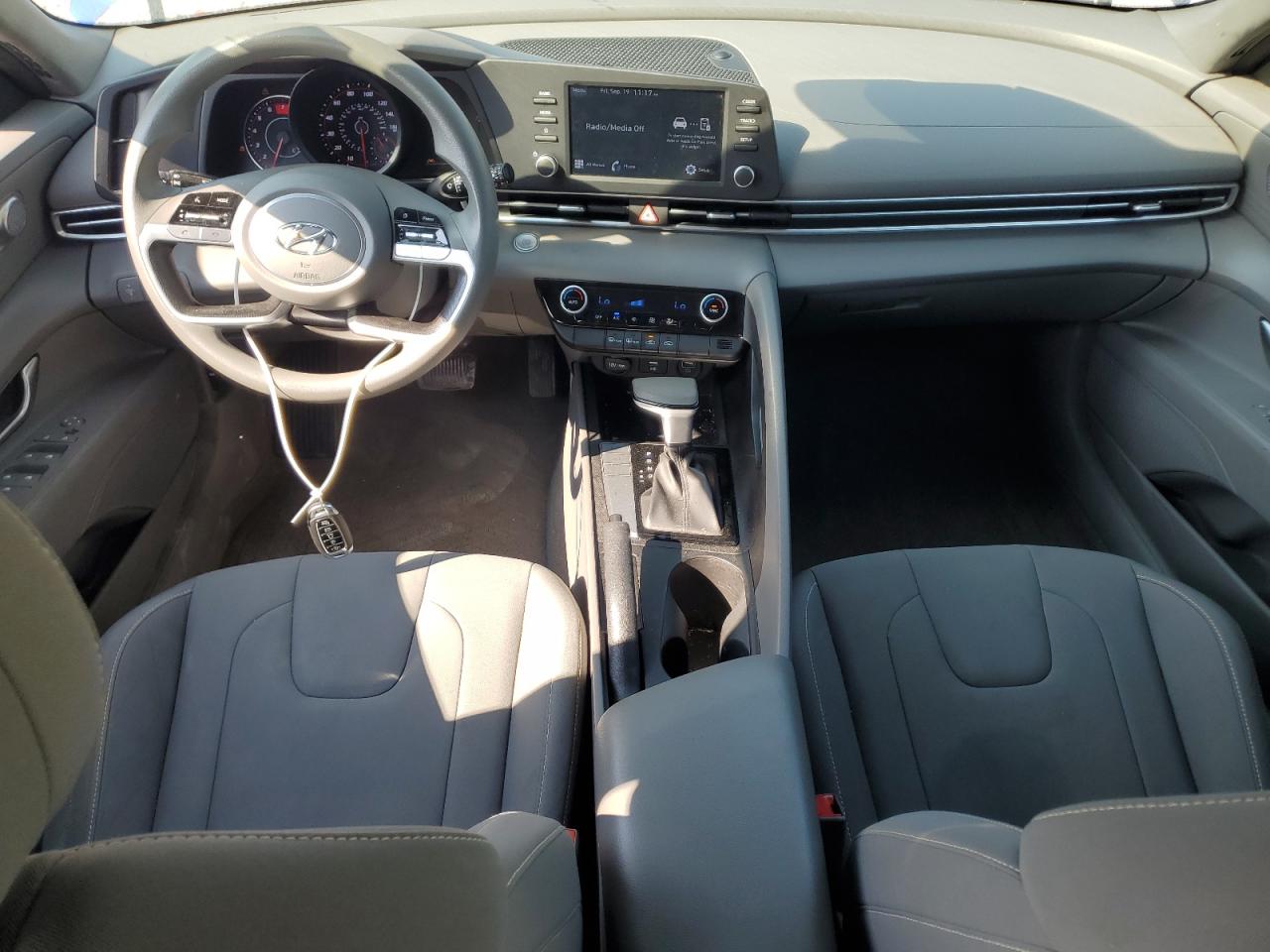 2021 Hyundai Elantra Sel VIN: KMHLM4AG3MU147069 Lot: 80427785