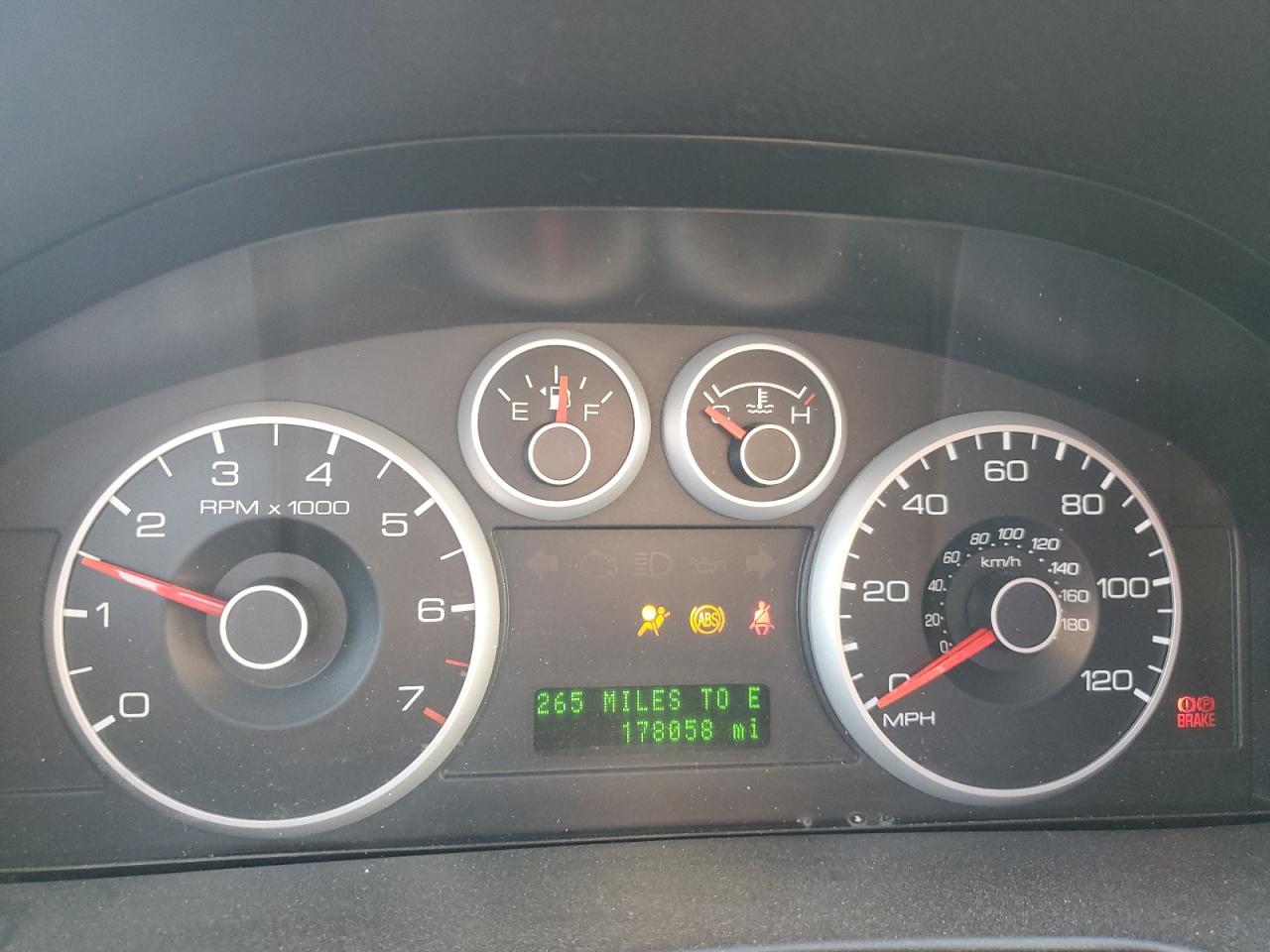 2008 Ford Fusion Se VIN: 3FAHP07Z88R138356 Lot: 68630175