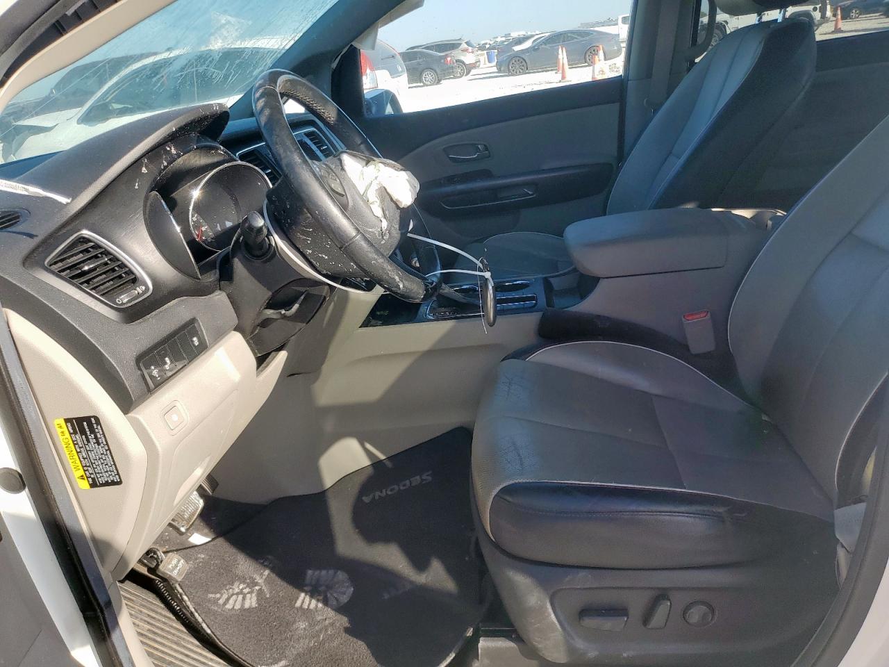 2019 Kia Sedona Lx VIN: KNDMB5C10K6530885 Lot: 84032395