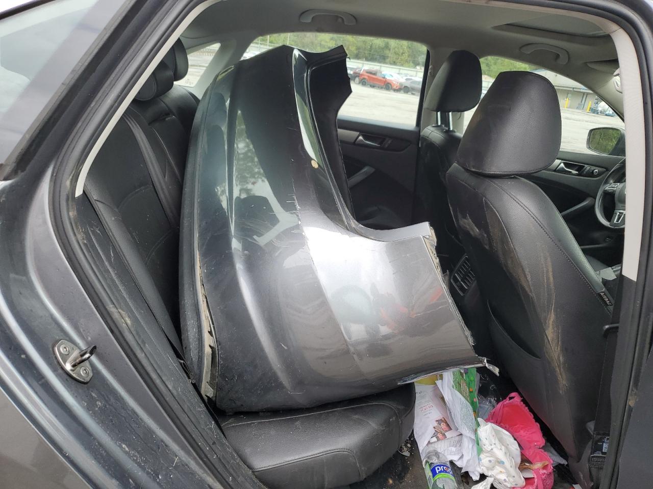 2014 Volkswagen Passat Se VIN: 1VWBP7A3XEC001634 Lot: 81831755