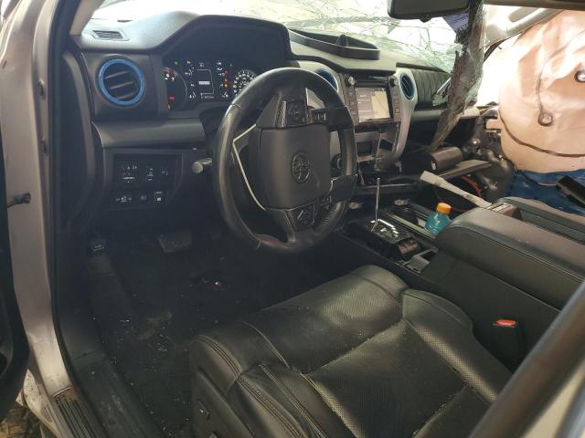  TOYOTA TUNDRA 2019 Srebrny