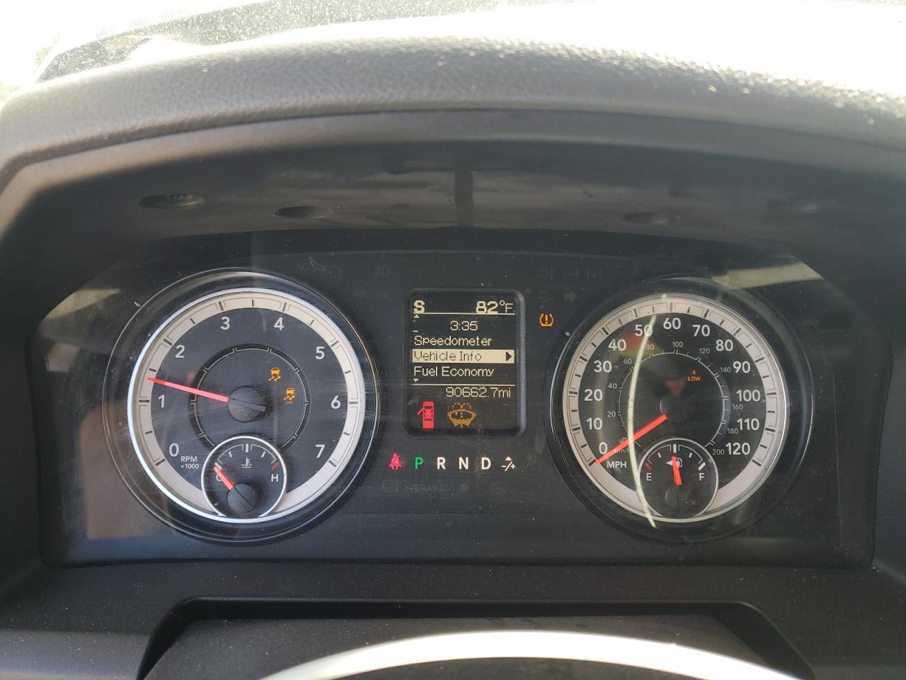 2018 Ram 2500 St VIN: 3C6UR5CJ6JG388011 Lot: 80333135