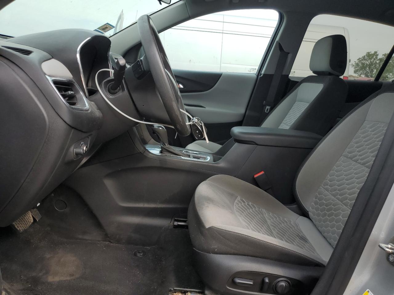 2020 Chevrolet Equinox Ls VIN: 3GNAXHEV9LS505722 Lot: 81473765