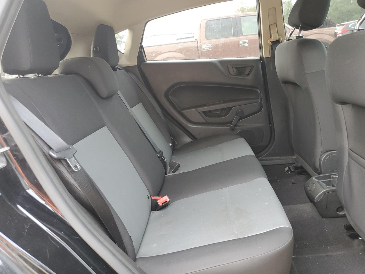 2018 Ford Fiesta S VIN: 3FADP4TJ6JM126893 Lot: 81712765