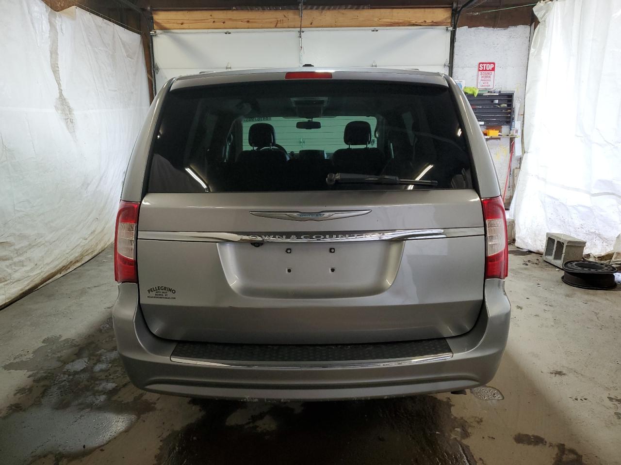 2014 Chrysler Town & Country Touring VIN: 2C4RC1BG2ER138361 Lot: 84167945