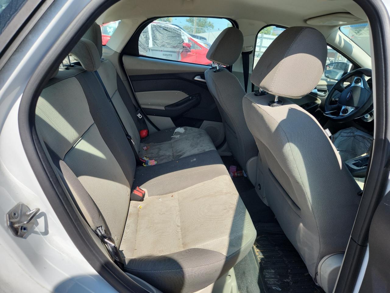 2014 Ford Focus Se VIN: 1FADP3F29EL351542 Lot: 71977275