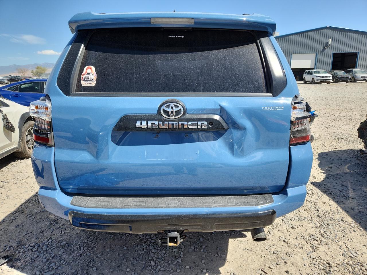 2018 Toyota 4Runner Sr5/Sr5 Premium VIN: JTEBU5JR5J5602481 Lot: 70940085