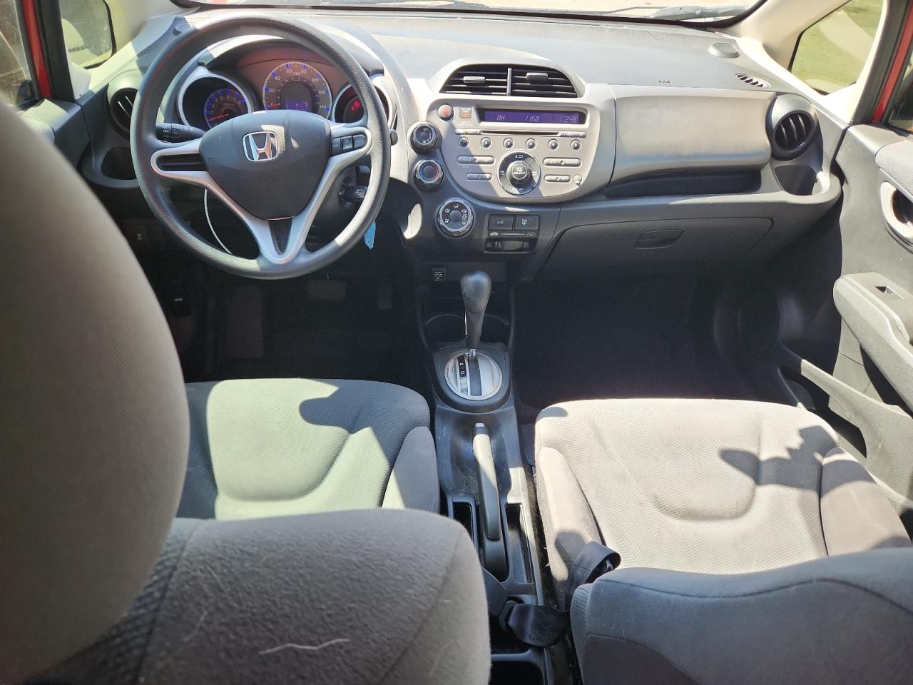 2013 Honda Fit VIN: JHMGE8H3XDC043454 Lot: 80849075