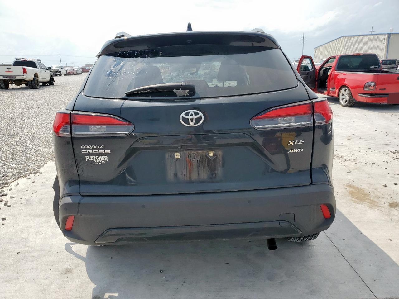 2023 Toyota Corolla Cross Xle VIN: 7MUDAABG1PV049736 Lot: 71837865