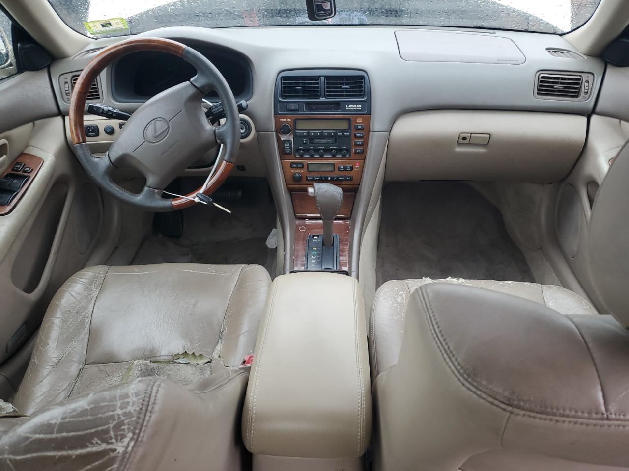 2001 Lexus Es 300 VIN: JT8BF28G010328362 Lot: 82160325