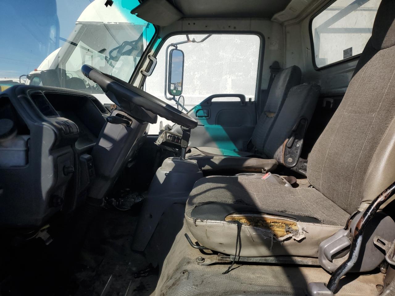 2006 Isuzu Npr VIN: JALB4B16567015345 Lot: 70604225