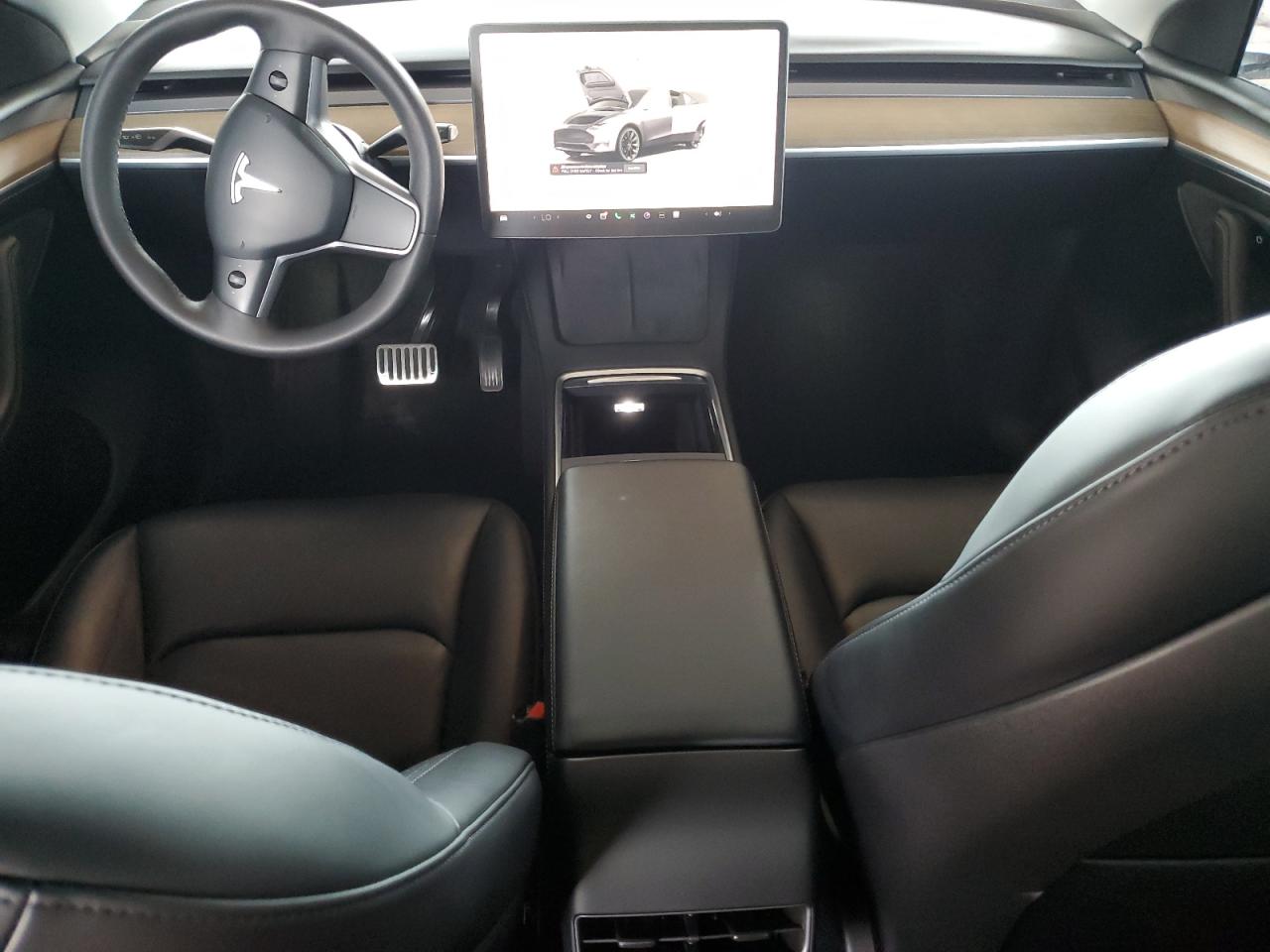 2022 Tesla Model Y VIN: 7SAYGDEE9NA022470 Lot: 71246535