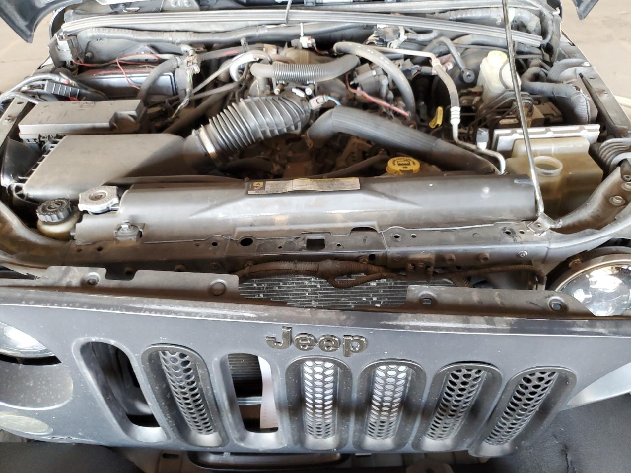 2007 Jeep Wrangler X VIN: 1J4GB39157L176017 Lot: 83761105