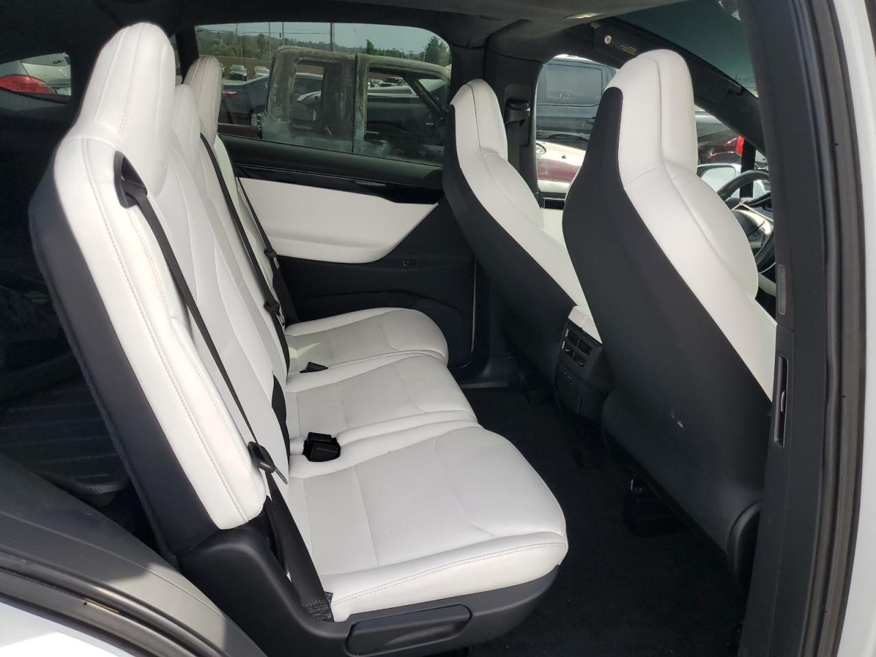 2019 Tesla Model X VIN: 5YJXCDE2XKF207331 Lot: 81294835