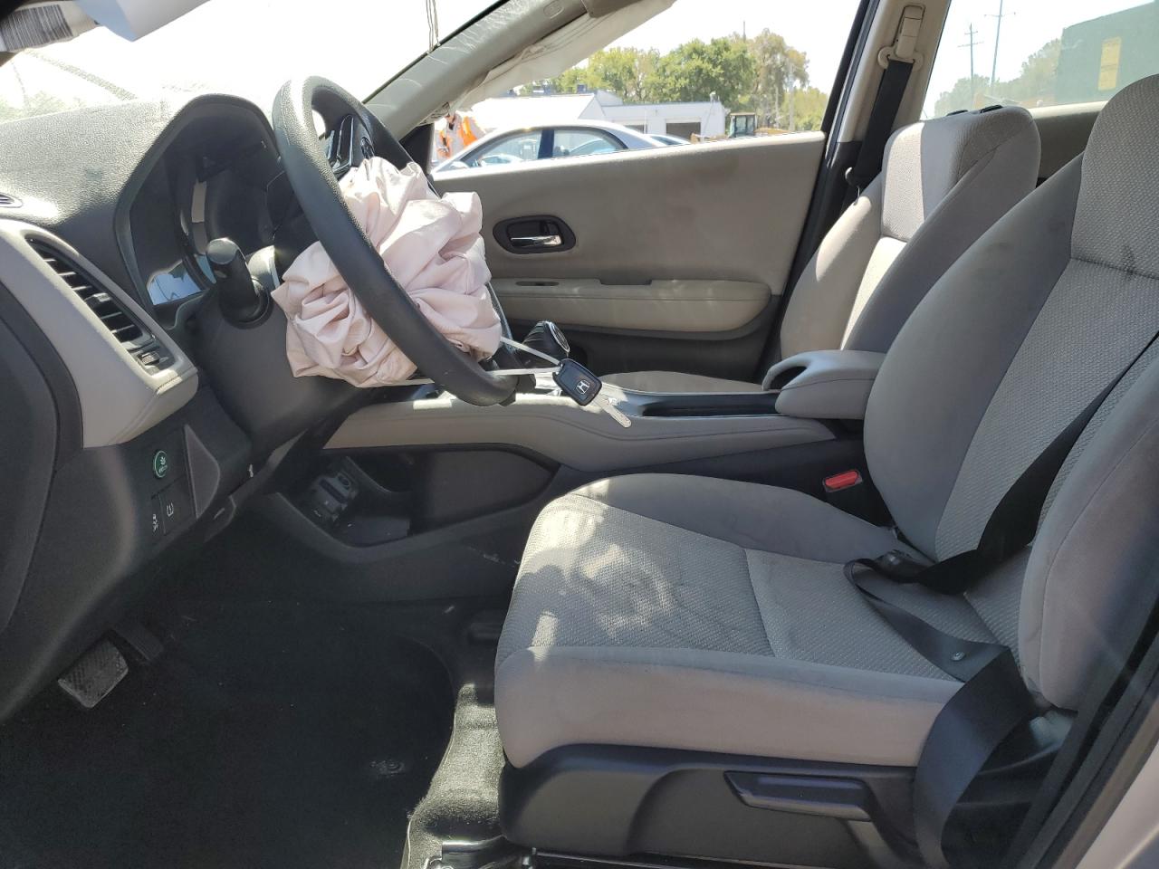 2017 Honda Hr-V Lx VIN: 3CZRU6H31HM709438 Lot: 70907715