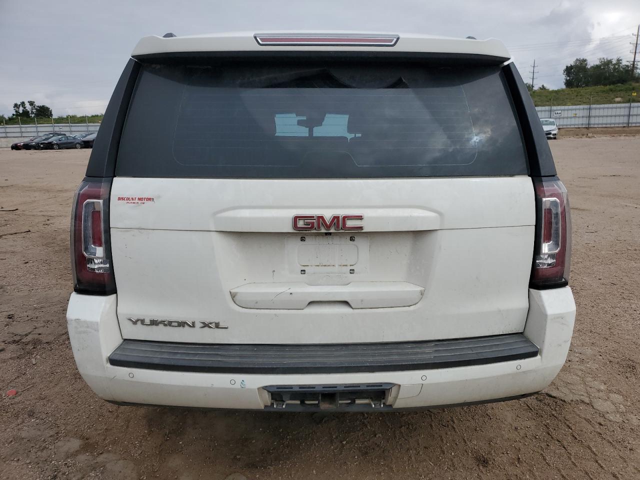 2015 GMC Yukon Xl K1500 Slt VIN: 1GKS2HKC3FR223327 Lot: 82156205