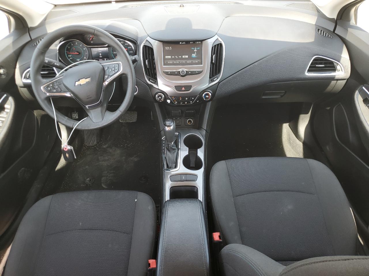 2017 Chevrolet Cruze Lt VIN: 3G1BE6SM8HS520098 Lot: 80851995