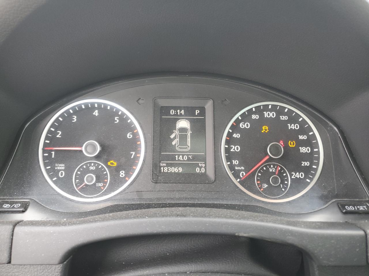 2016 Volkswagen Tiguan Comfortline VIN: WVGJV7AX9GW069007 Lot: 84021415