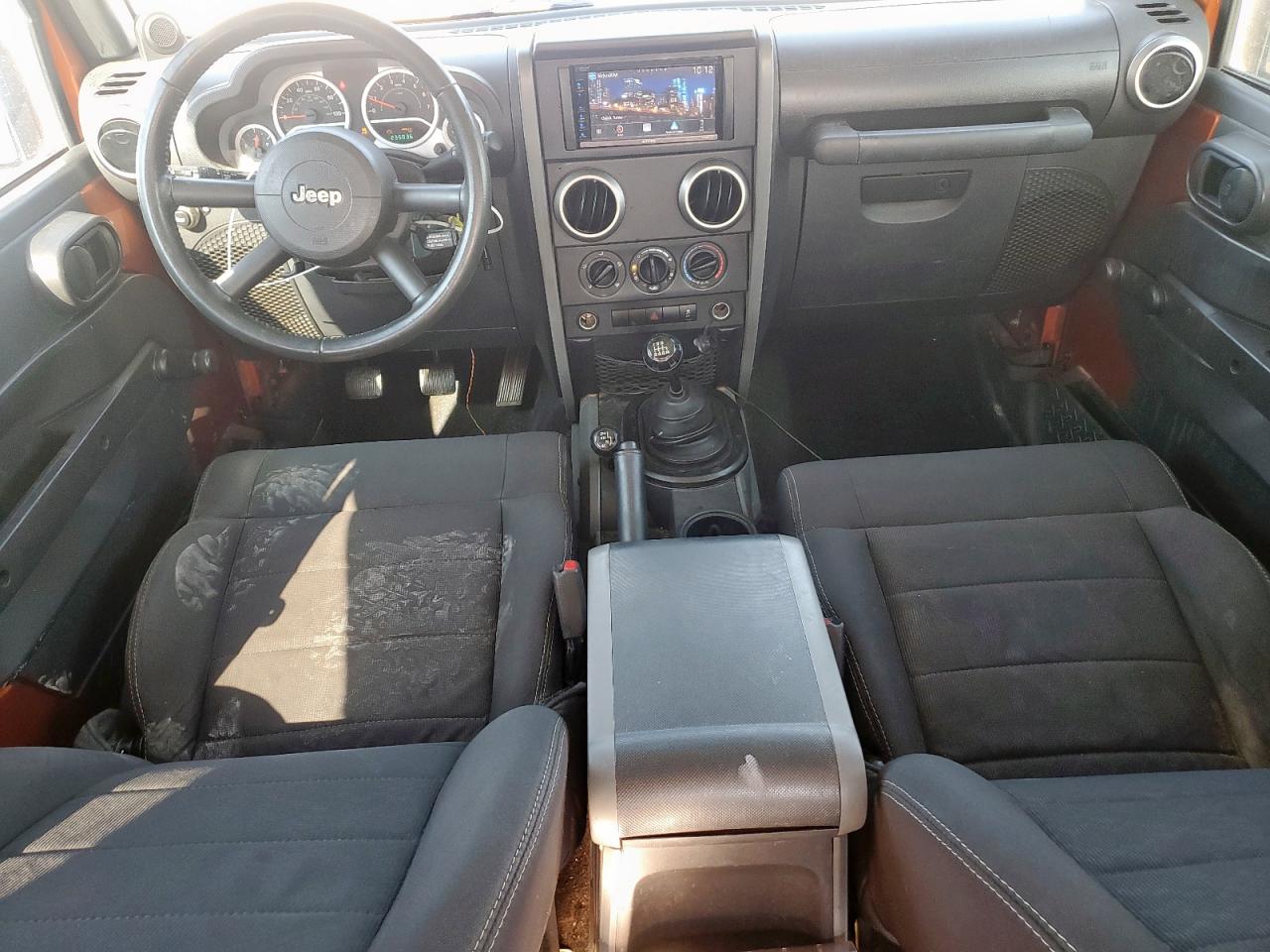 2010 Jeep Wrangler Sport VIN: 1J4AA2D18AL203647 Lot: 71699525