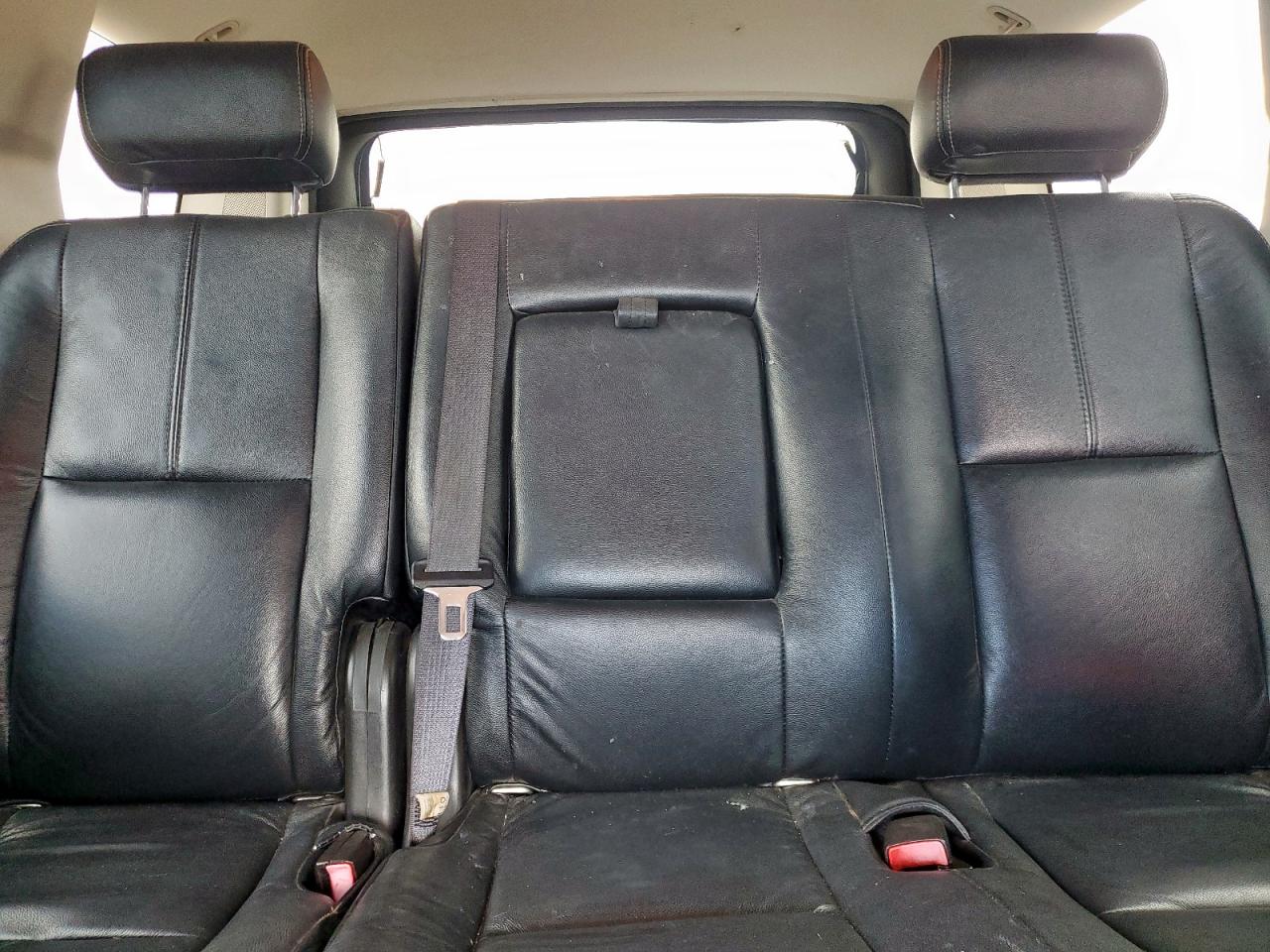 2010 Chevrolet Tahoe C1500 Ls VIN: 1GNUCAE08AR291813 Lot: 81527735