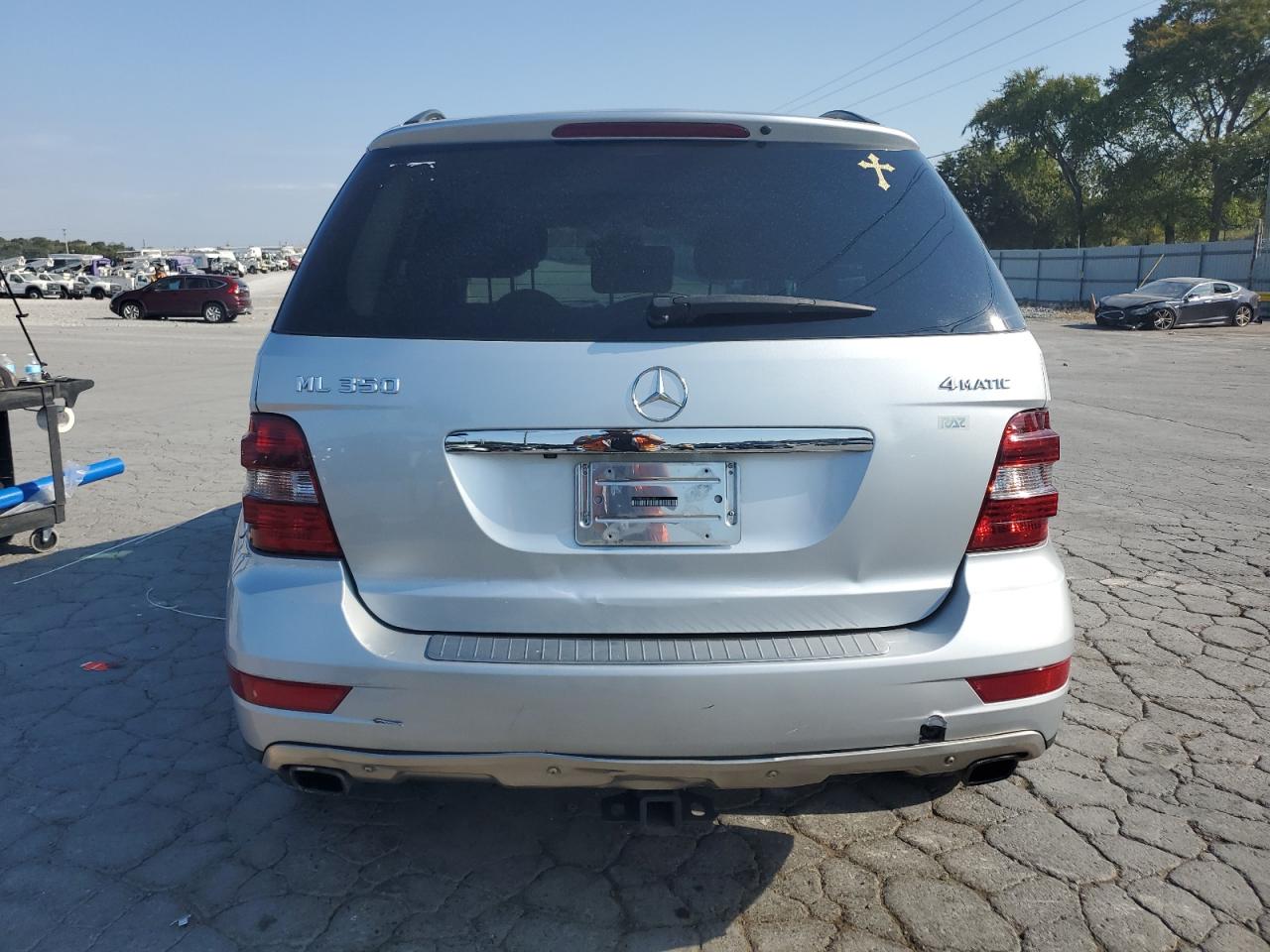 2011 Mercedes-Benz Ml 350 4Matic VIN: 4JGBB8GBXBA702571 Lot: 70705535