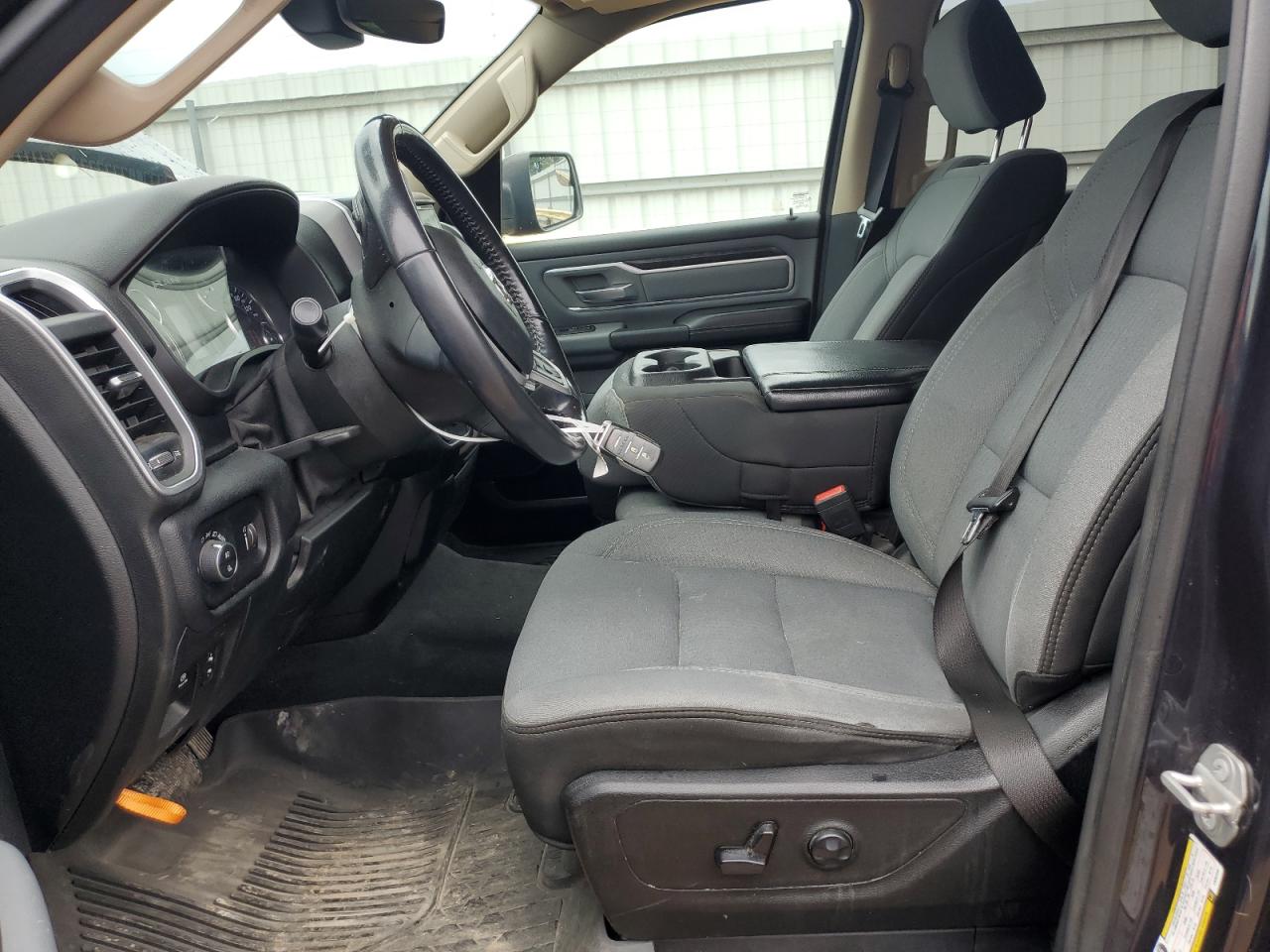 2020 Ram 1500 Big Horn/Lone Star VIN: 1C6SRFFT3LN362440 Lot: 82117505