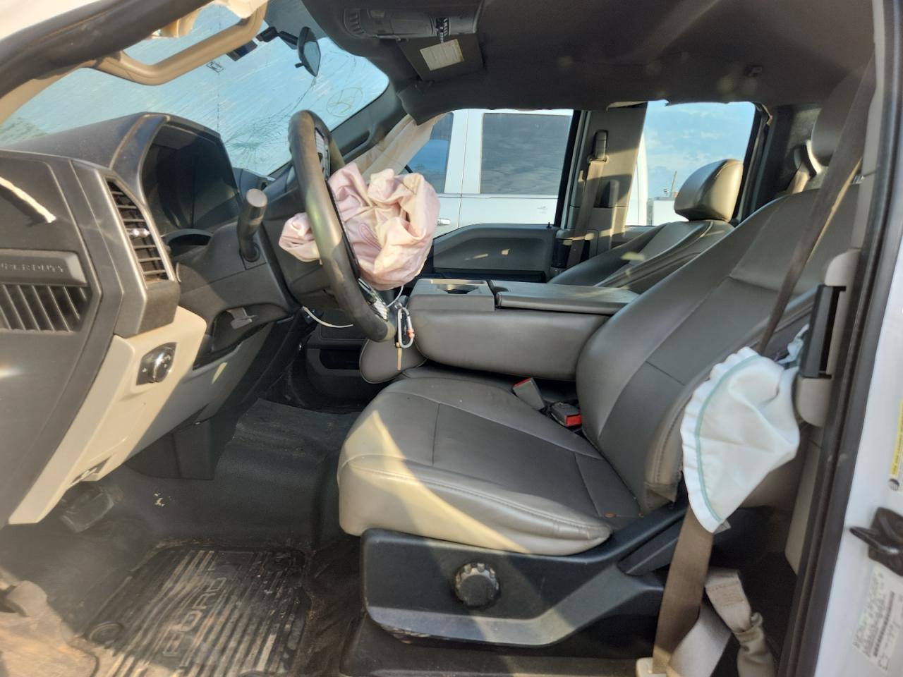 2019 Ford F250 Super Duty VIN: 1FT7X2A6XKEF63264 Lot: 81758035