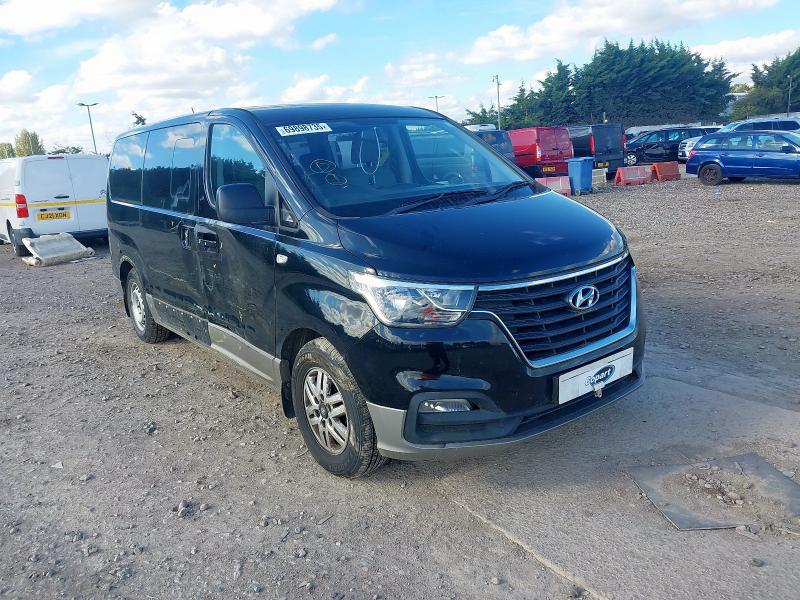 2018 HYUNDAI I800 SE CRDI AUTO 