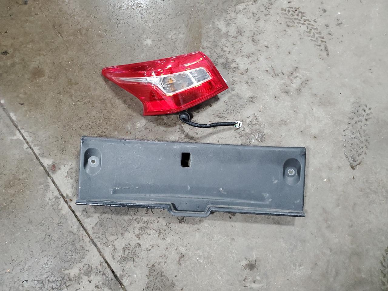 2017 Nissan Sentra S VIN: 3N1AB7APXHY223024 Lot: 71511825