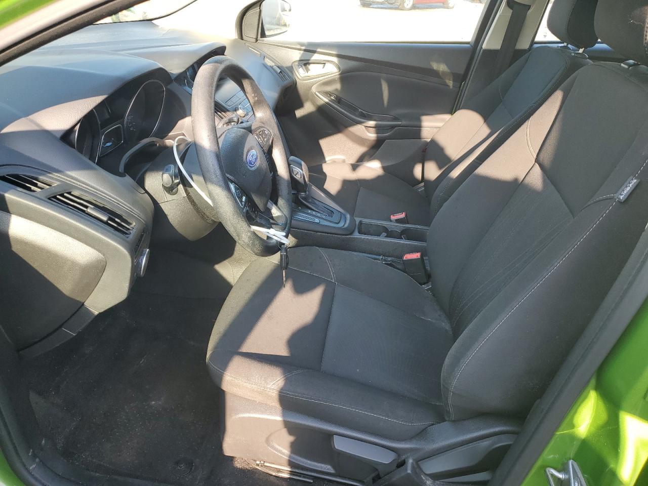 2018 Ford Focus Se VIN: 1FADP3F2XJL301727 Lot: 81096525