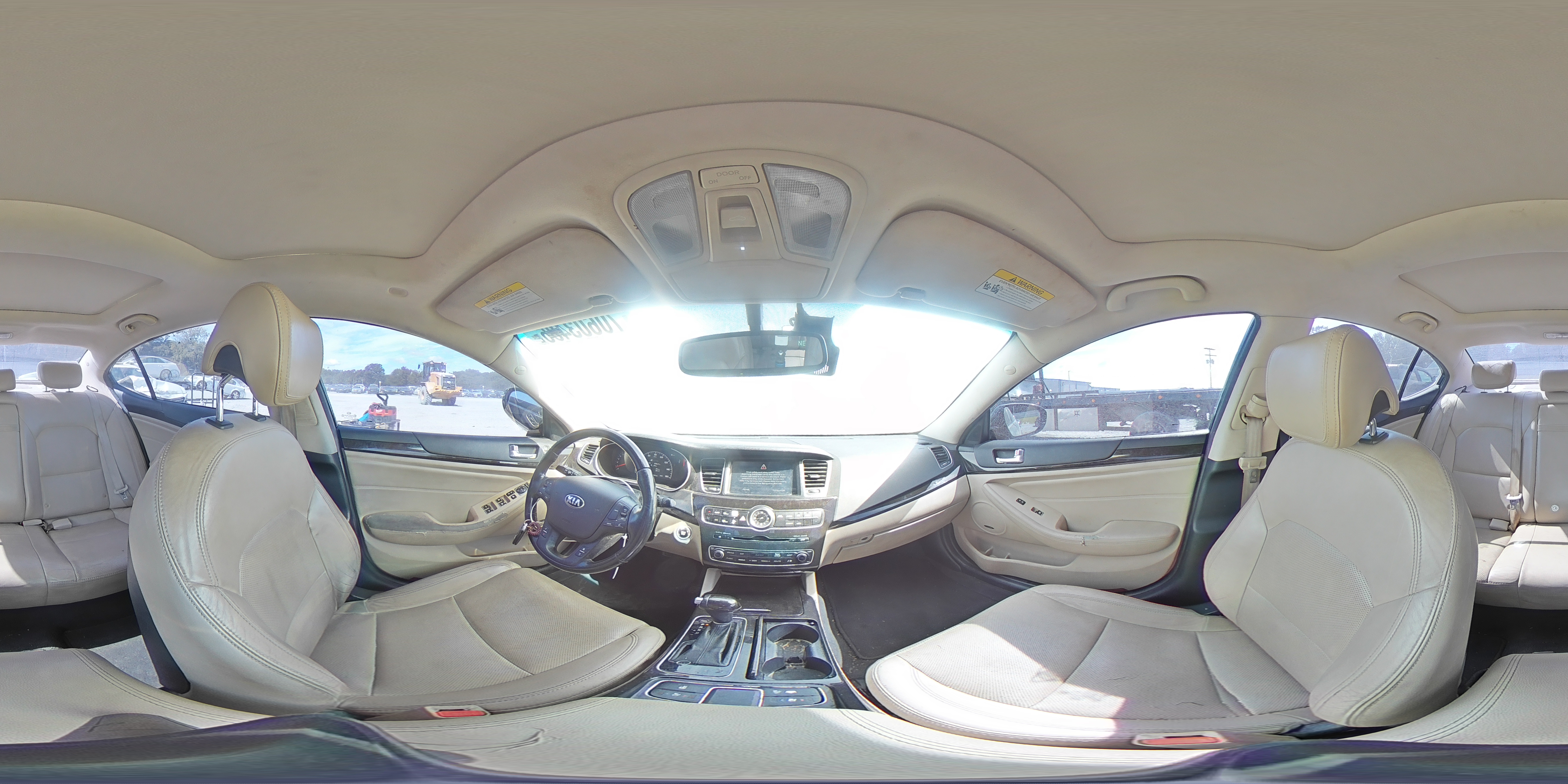 2014 Kia Cadenza Premium VIN: KNALN4D72E5163768 Lot: 70603485