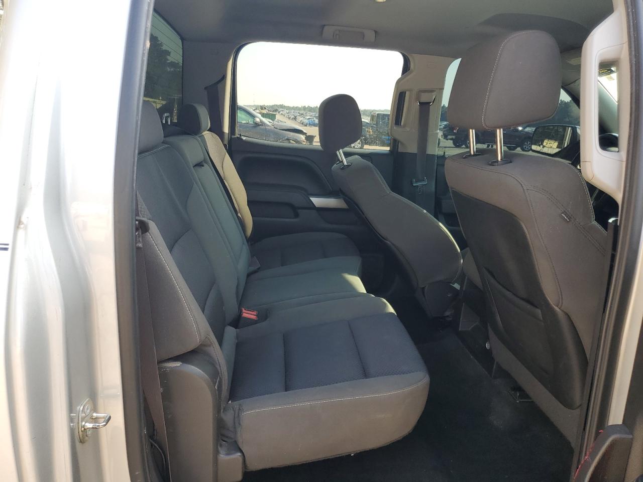 2015 Chevrolet Silverado C1500 Lt VIN: 3GCPCREC1FG458163 Lot: 81147305