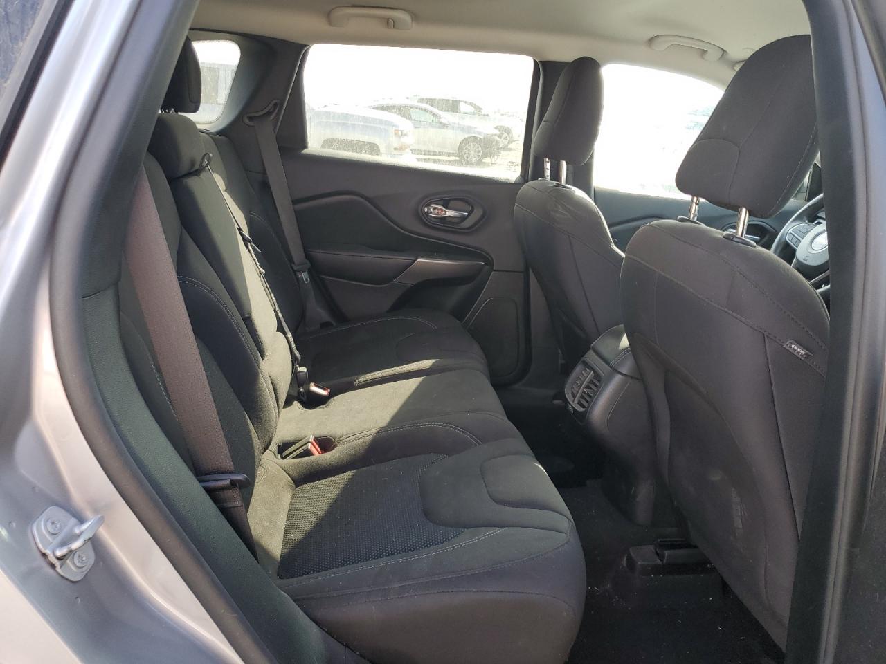 2020 Jeep Cherokee Latitude VIN: 1C4PJLCB7LD500731 Lot: 72087005