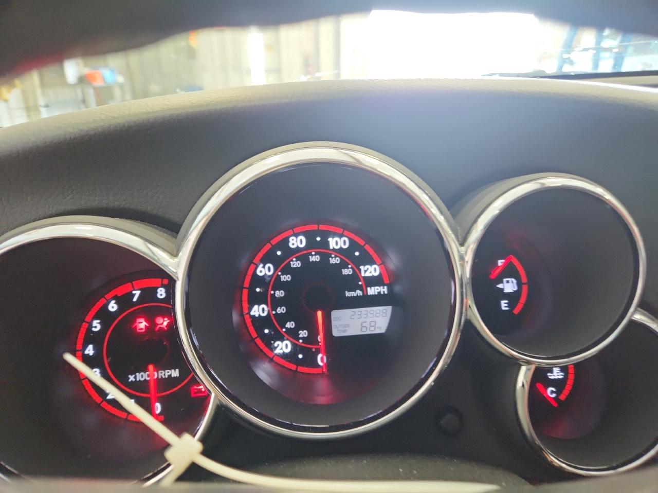 2008 Toyota Corolla Matrix Xr VIN: 2T1KR32E68C711132 Lot: 80331635