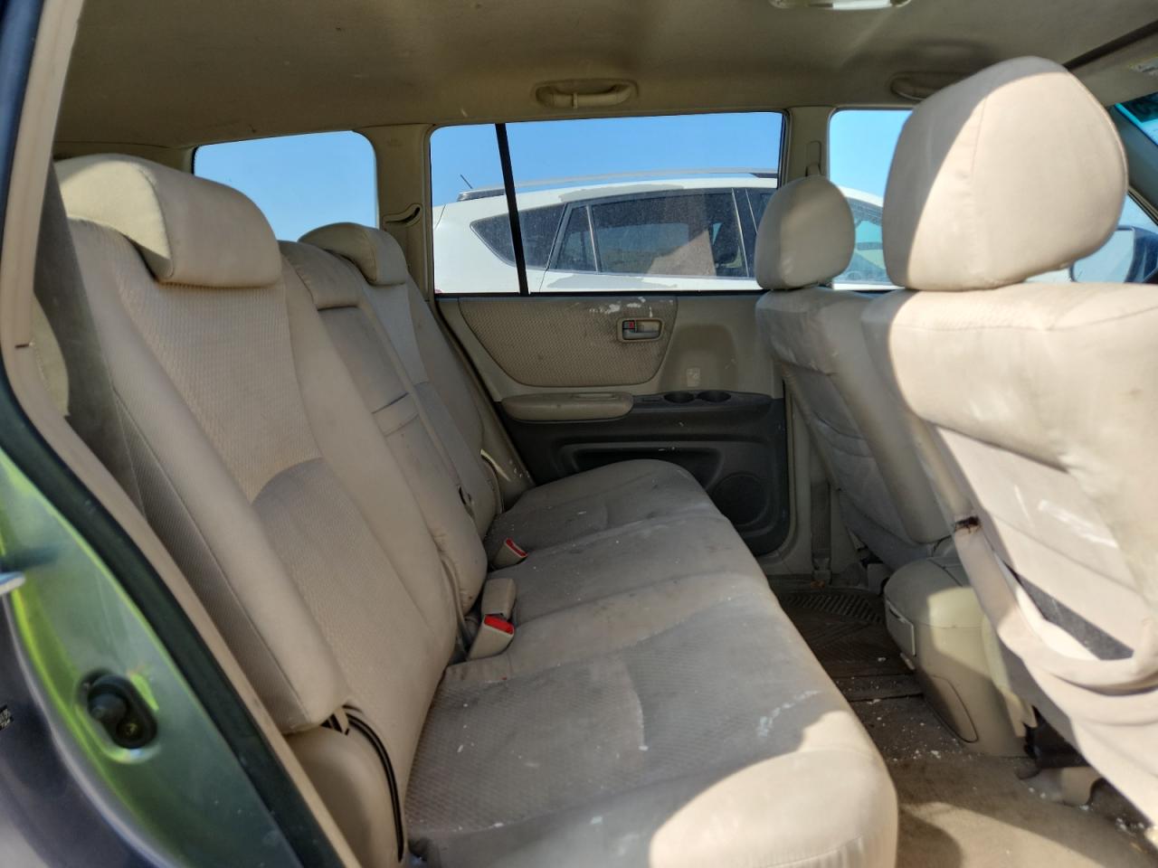 2004 Toyota Highlander Base VIN: JTEDP21A540006135 Lot: 81263725