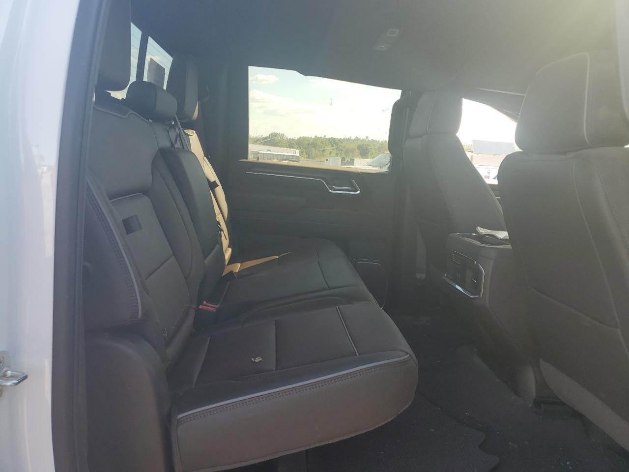 2026 GMC Sierra K2500 Denali VIN: 1GT4URE76TF111945 Lot: 83999185