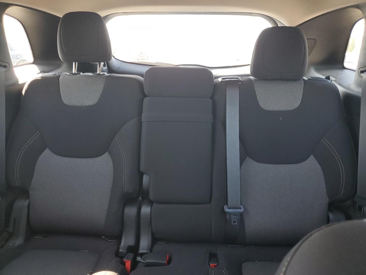 2016 Jeep Cherokee Sport VIN: 1C4PJLABXGW274231 Lot: 71546155