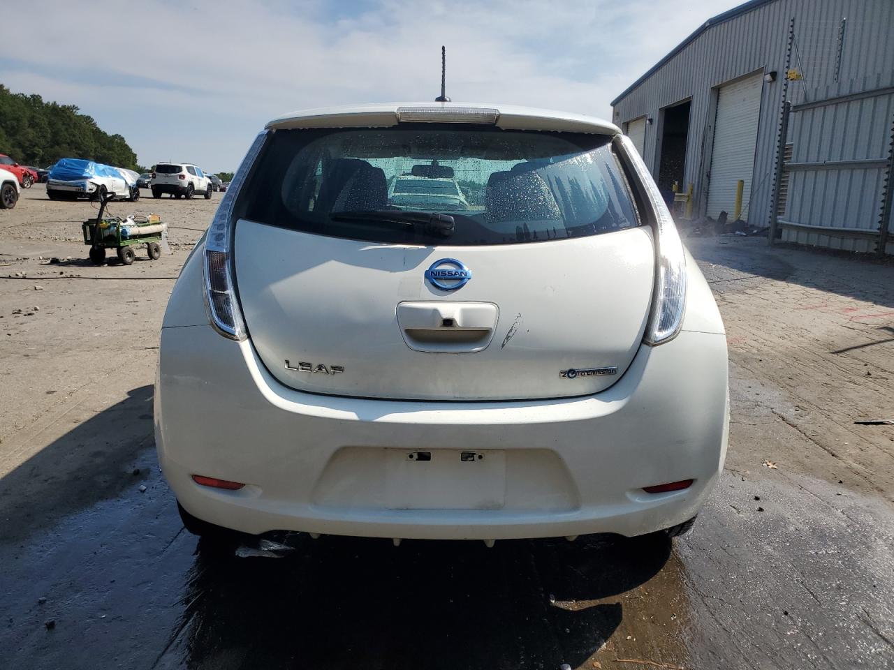 2015 Nissan Leaf S VIN: 1N4AZ0CP4FC317375 Lot: 71543965