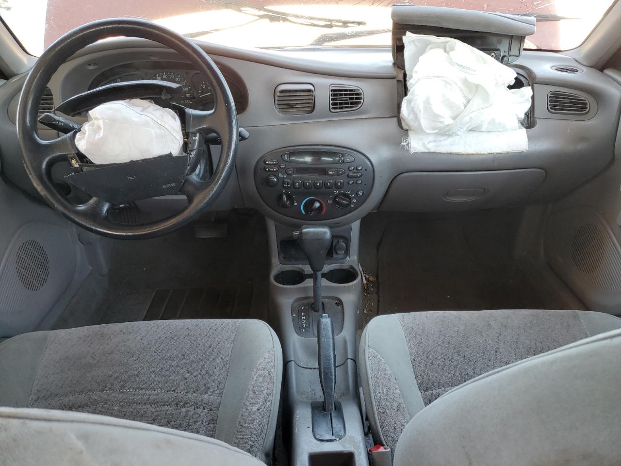 1998 Ford Escort Se VIN: 1FAFP13P1WW310240 Lot: 71133435