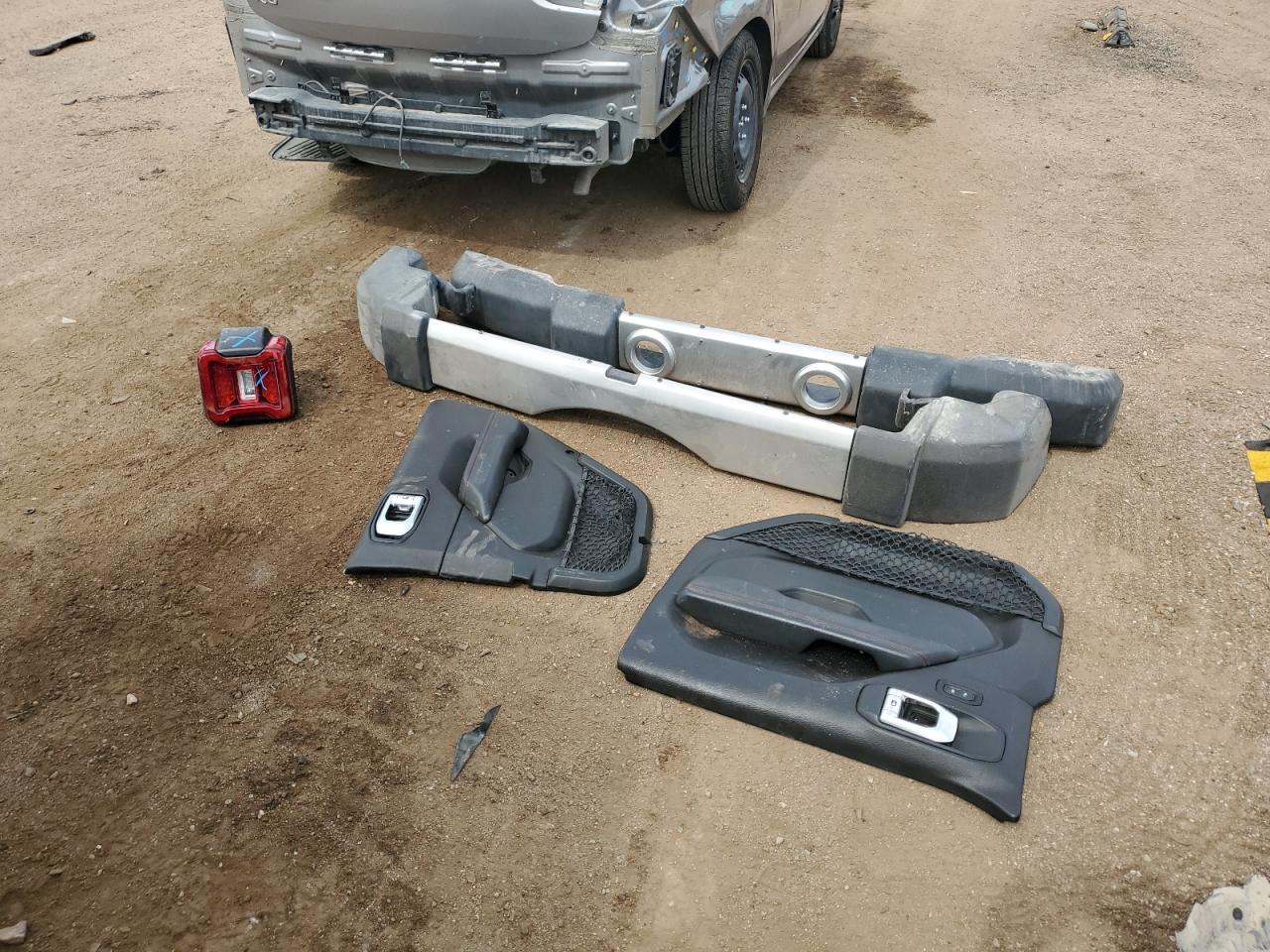 2019 Jeep Wrangler Unlimited Rubicon VIN: 1C4HJXFG8KW670764 Lot: 81210325