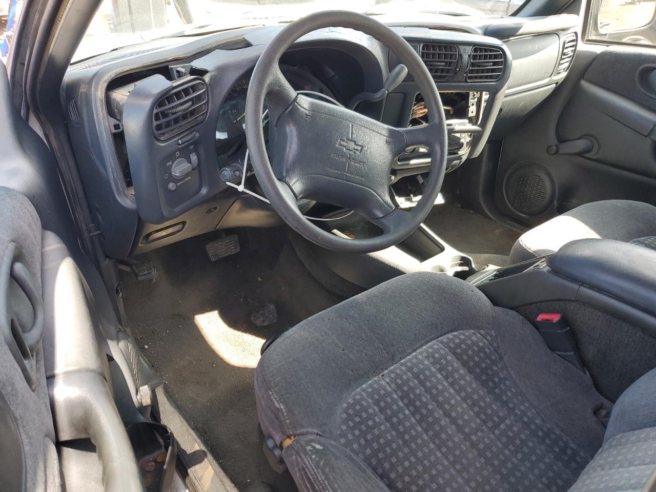 1998 Chevrolet Blazer VIN: 1GNCS18W7WK173069 Lot: 71709615