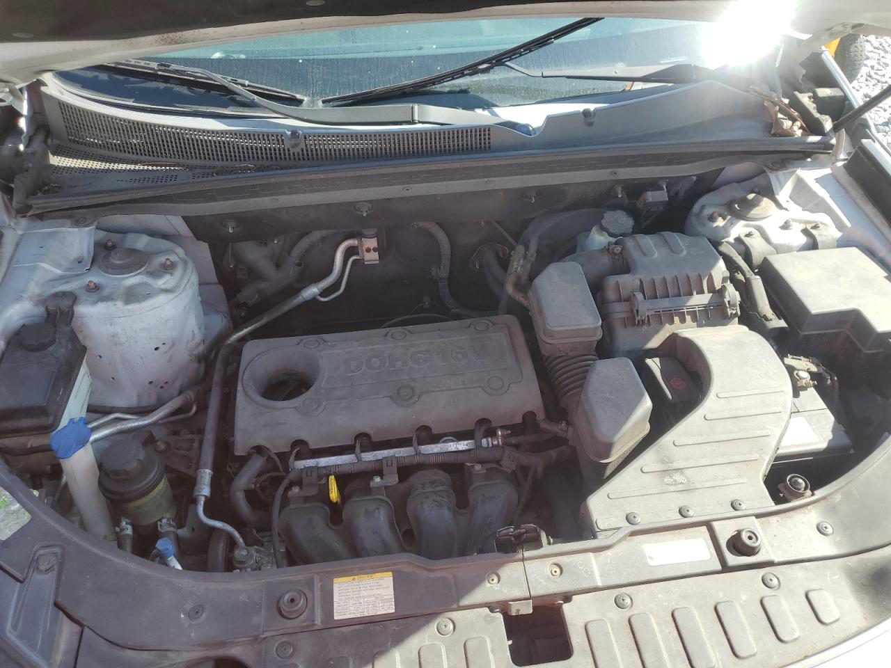 2012 Kia Sorento Base VIN: 5XYKT3A10CG301973 Lot: 70713075