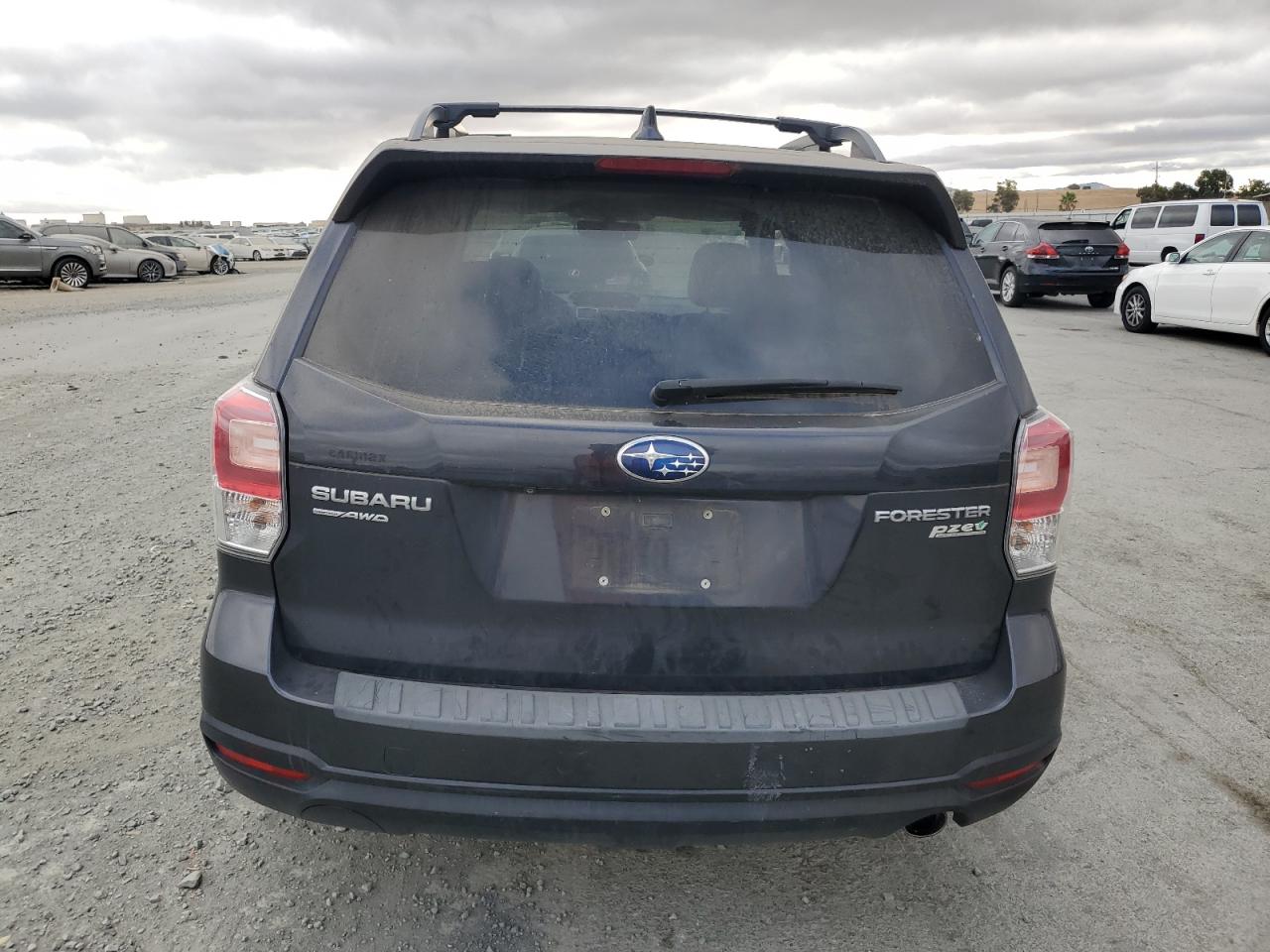 2017 Subaru Forester 2.5I Limited VIN: JF2SJAJC4HH407077 Lot: 72011835