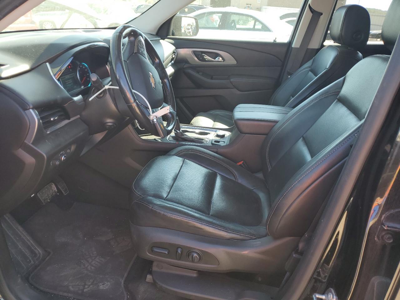2018 Chevrolet Traverse Premier VIN: 1GNERKKW1JJ196400 Lot: 84449985